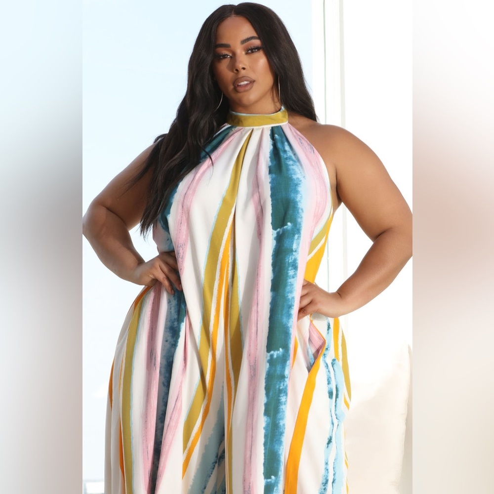 Fashion Nova NEW Maldives Halter Tie Printed Backless Jumpsuit Size 2X Wide leg - Picture 3 of 15